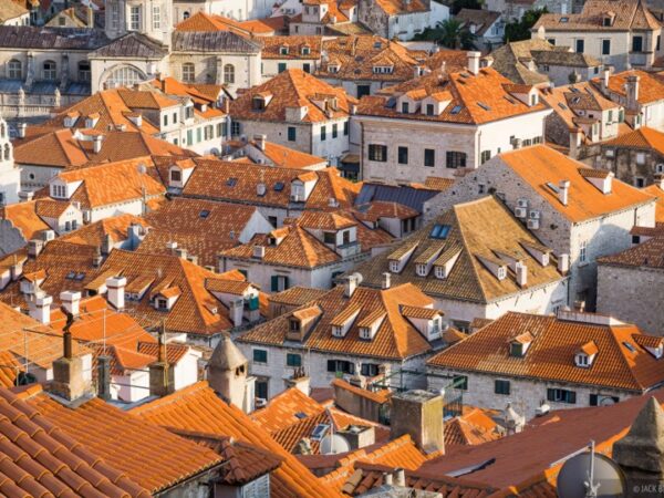 Old Town Walking Tour with City Walls